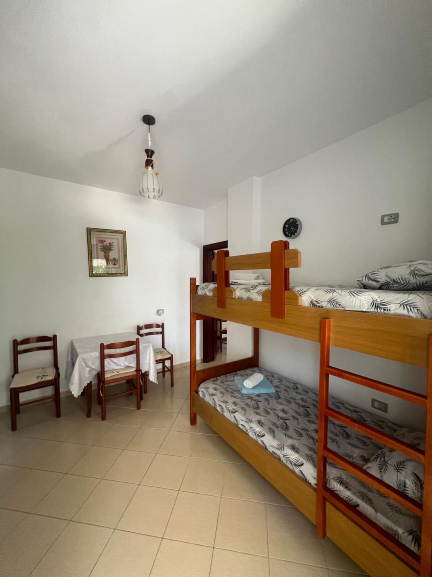 Vila Leo Ksamil Bagian luar foto
